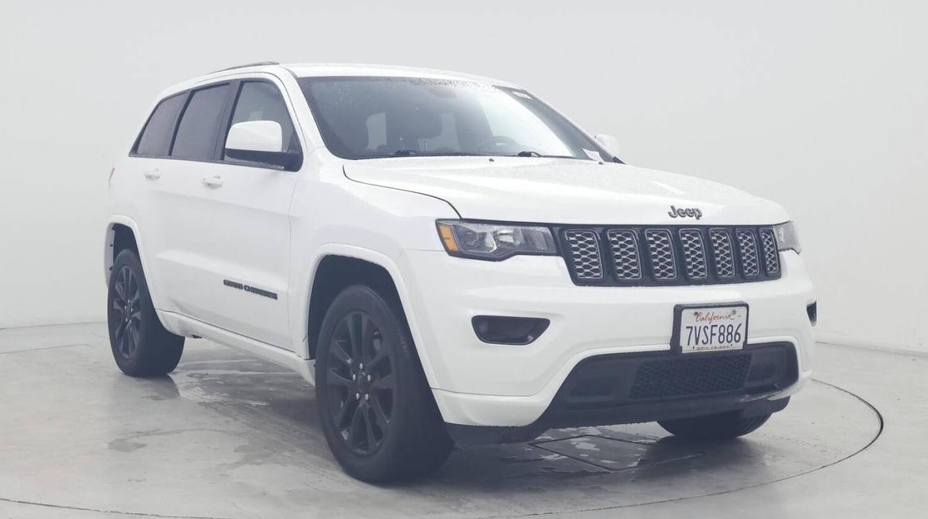 JEEP GRAND CHEROKEE 2017 1C4RJFAG8HC701902 image